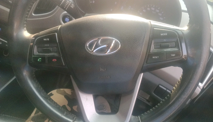 2017 Hyundai Creta SX PLUS AT 1.6 DIESEL, Diesel, Automatic, 1,48,124 km, interior