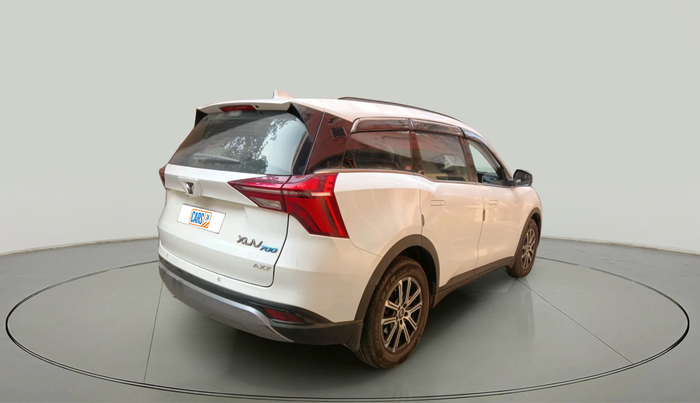 2023 Mahindra XUV700 AX 7 P AT 7 STR, Petrol, Automatic, 23,245 km, exterior