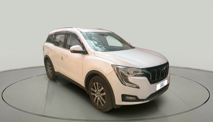 2023 Mahindra XUV700 AX 7 P AT 7 STR, Petrol, Automatic, 23,245 km, exterior