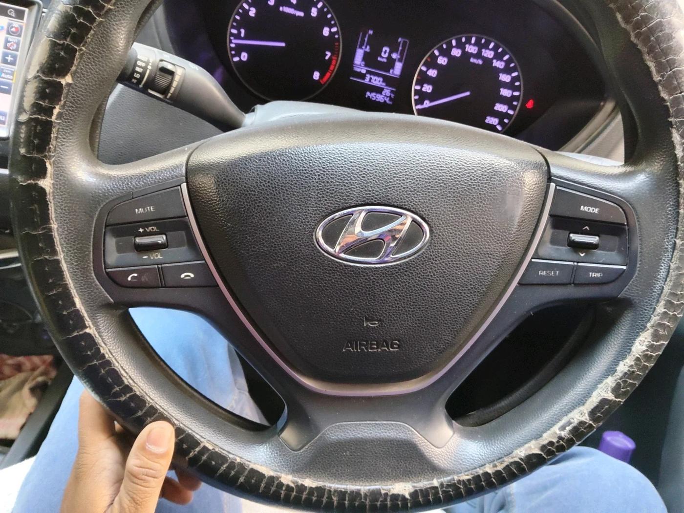 2018 Hyundai i20 Active 1.2 S, Petrol, Manual, 1,45,964 km, interior