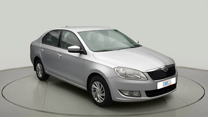 2013 Skoda Rapid AMBITION 1.6 MPI MT PLUS, Petrol, Manual, 72,442 km, exterior