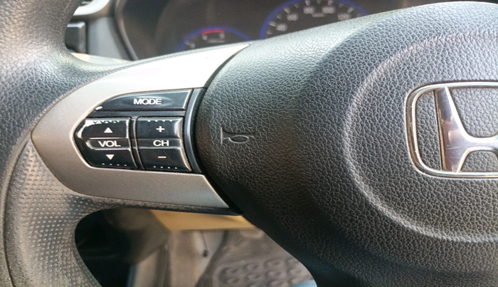 2016 Honda Amaze 1.5L I-DTEC S, Diesel, Manual, 40,793 km, interior