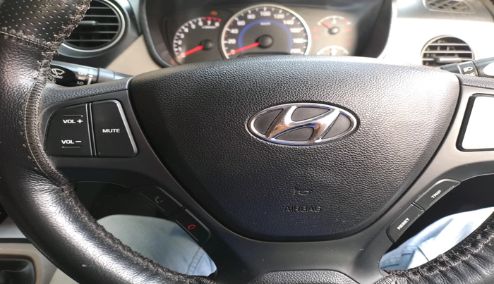 2016 Hyundai Grand i10 SPORTZ 1.2 KAPPA VTVT, Petrol, Manual, 53,155 km, interior