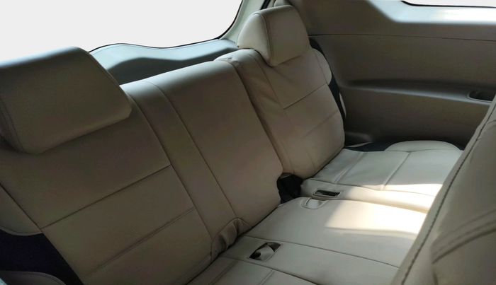 2021 Mahindra MARAZZO M2 8 STR, Diesel, Manual, 56,735 km, interior