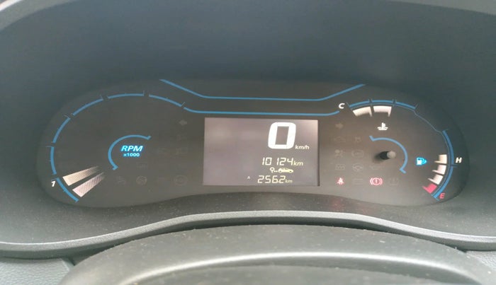 2022 Renault Kwid RXT 1.0, Petrol, Manual, 10,124 km, interior