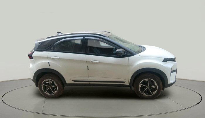2024 Tata NEXON FEARLESS + S P MT, Petrol, Manual, 7,679 km, exterior