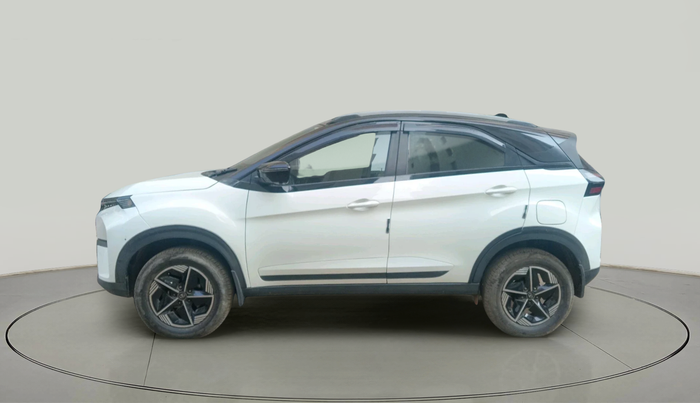 2024 Tata NEXON FEARLESS + S P MT, Petrol, Manual, 7,679 km, exterior