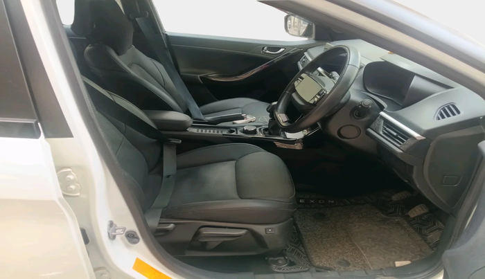2024 Tata NEXON FEARLESS + S P MT, Petrol, Manual, 7,679 km, interior