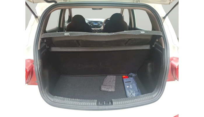 2015 Hyundai Grand i10 SPORTZ 1.2 KAPPA VTVT, Petrol, Manual, 40,279 km, exterior