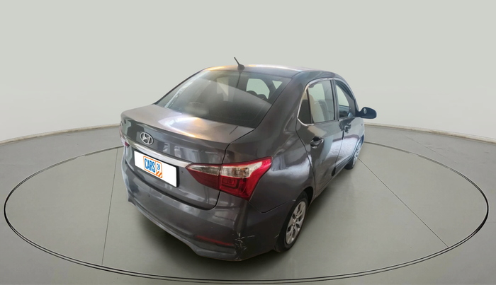 2017 Hyundai Xcent E+, Petrol, Manual, 1,17,895 km, exterior