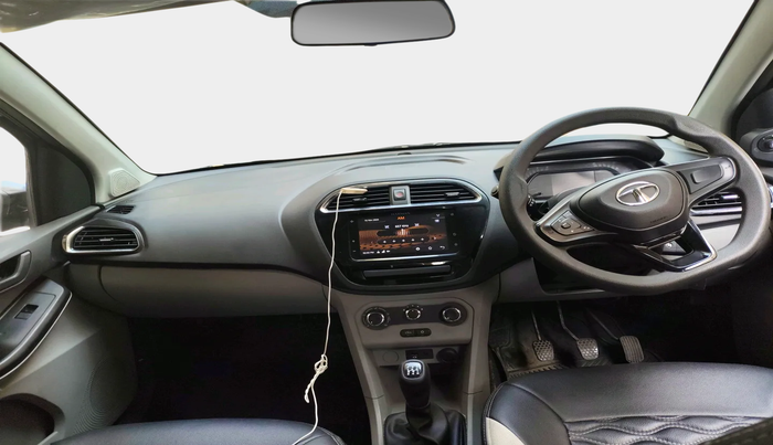 2023 Tata Tiago XT PETROL, Petrol, Manual, 34,870 km, interior
