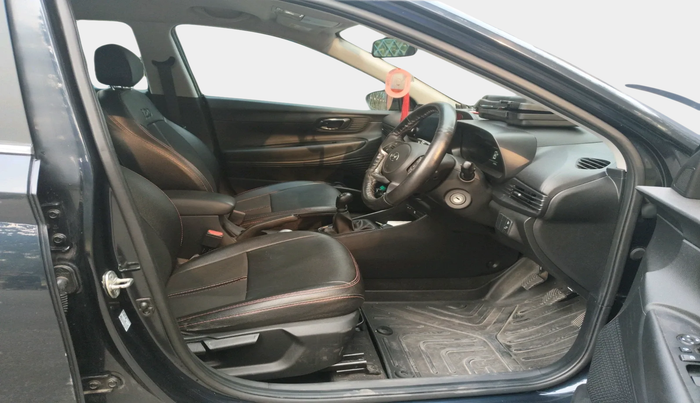 2021 Hyundai NEW I20 SPORTZ 1.2 MT, Petrol, Manual, 21,335 km, interior