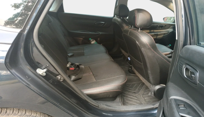 2021 Hyundai NEW I20 SPORTZ 1.2 MT, Petrol, Manual, 21,335 km, interior