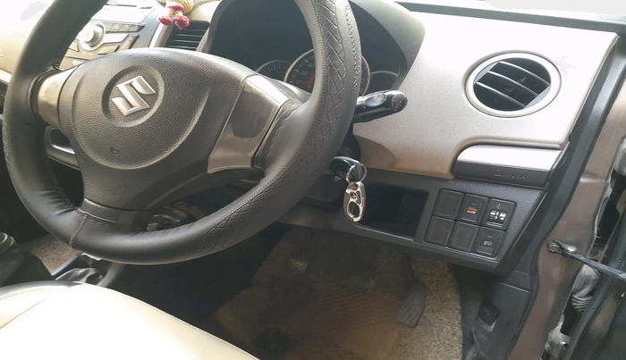 2016 Maruti Wagon R 1.0 VXI, Petrol, Manual, 60,131 km, interior