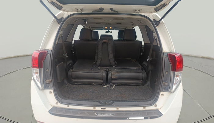 2017 Toyota Innova Crysta 2.4 G 8 STR, Diesel, Manual, 1,48,316 km, exterior