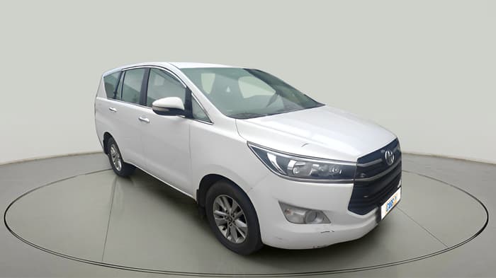 2017 Toyota Innova Crysta 2.4 G 8 STR, Diesel, Manual, 1,48,316 km, exterior