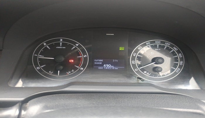2017 Toyota Innova Crysta 2.4 G 8 STR, Diesel, Manual, 1,48,316 km, interior