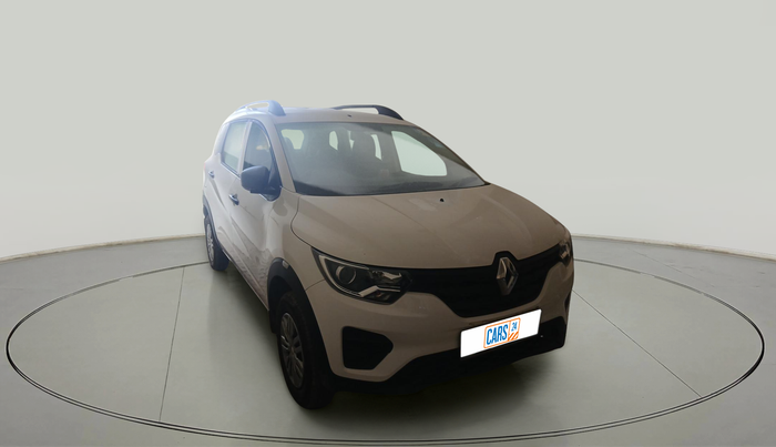 2023 Renault TRIBER RXE MT, Petrol, Manual, 7,745 km, exterior