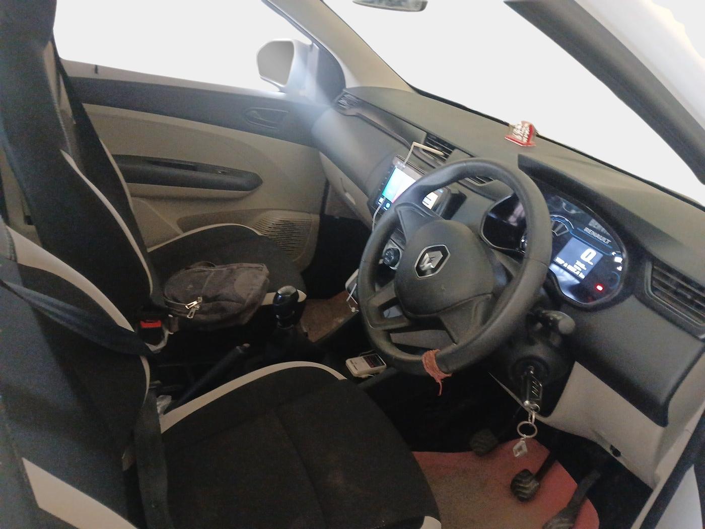 2023 Renault TRIBER RXE MT, Petrol, Manual, 7,748 km, interior