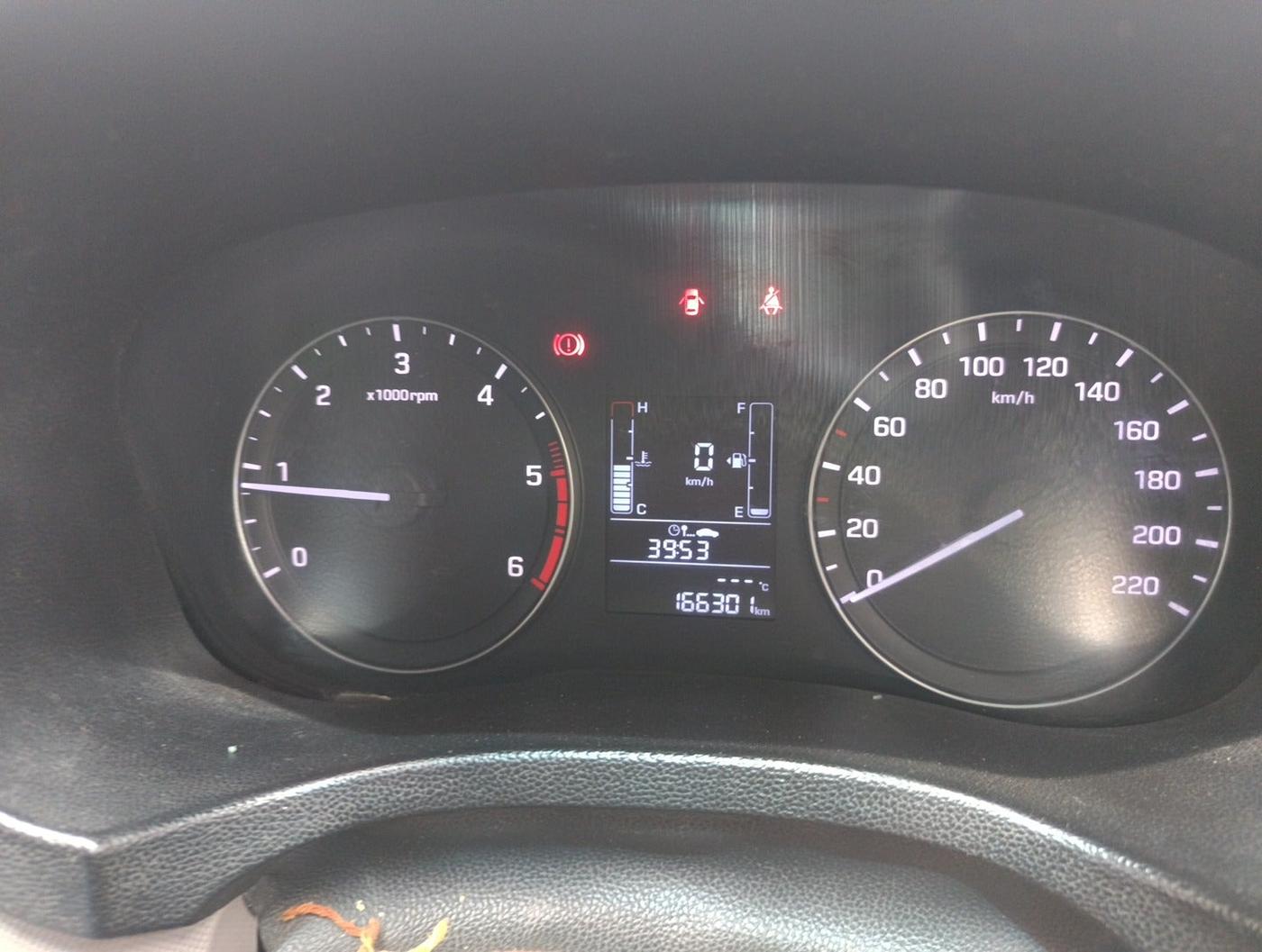 2016 Hyundai Creta SX 1.6 DIESEL, Diesel, Manual, 1,66,301 km, interior