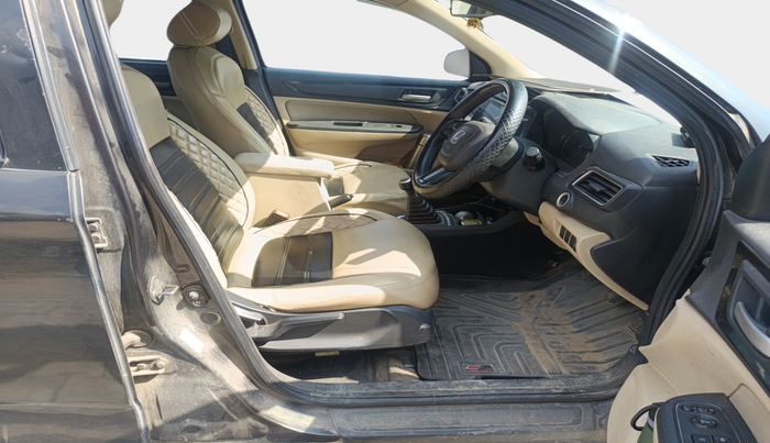 2019 Honda Amaze 1.5L I-DTEC VX, Diesel, Manual, 2,15,783 km, interior