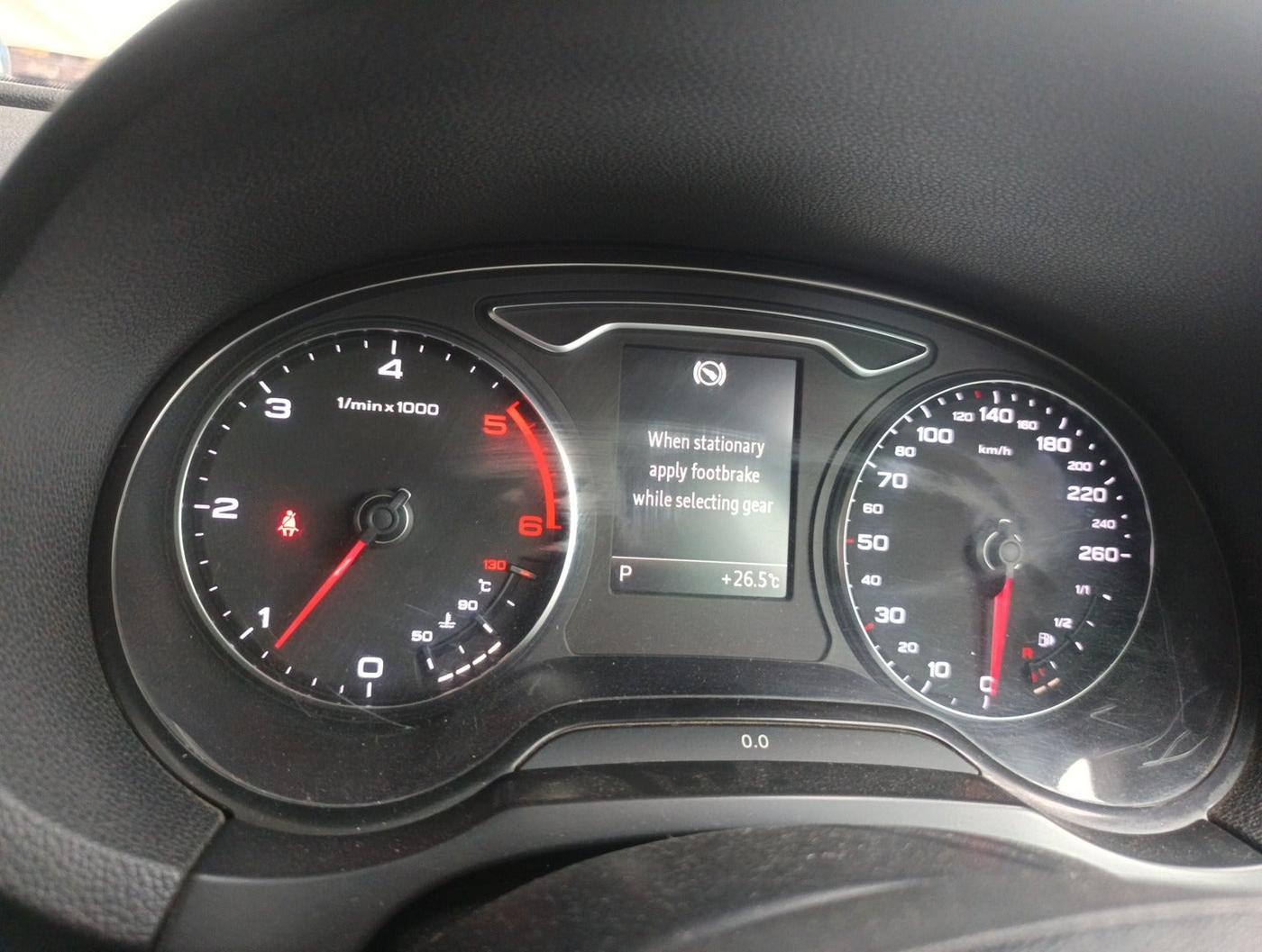2015 Audi A3 35 TDI PREMIUM SUNROOF, Diesel, Automatic, 71,267 km, interior