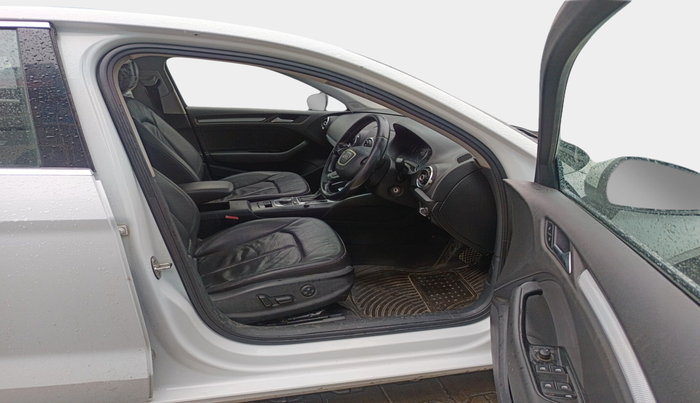 2015 Audi A3 35 TDI PREMIUM SUNROOF, Diesel, Automatic, 71,267 km, interior