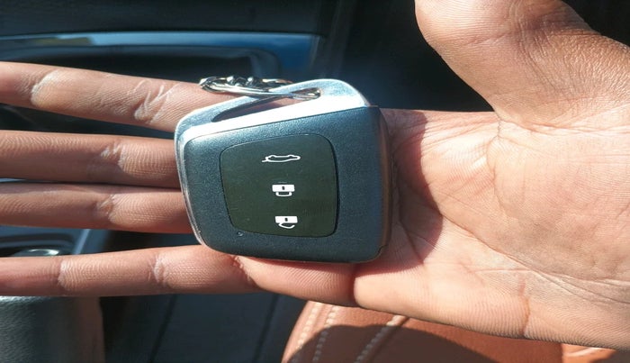 2021 MG HECTOR PLUS SHARP 2.0 DIESEL TURBO MT 6-STR, Diesel, Manual, 23,187 km, interior