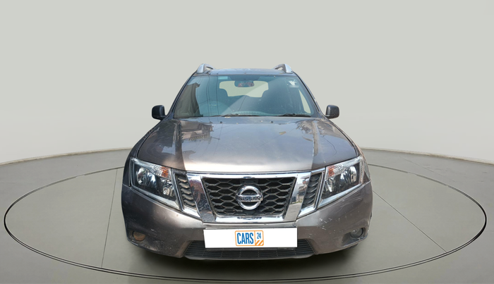 2015 Nissan Terrano XV D THP 110 PS, Diesel, Manual, 1,16,000 km, exterior
