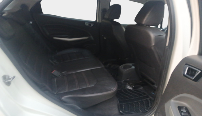 2016 Ford Ecosport TITANIUM+ 1.5L DIESEL, Diesel, Manual, 99,603 km, interior