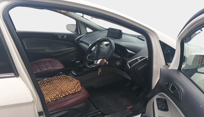 2015 Ford Ecosport TREND+ 1.5L DIESEL, Diesel, Manual, 1,33,571 km, interior