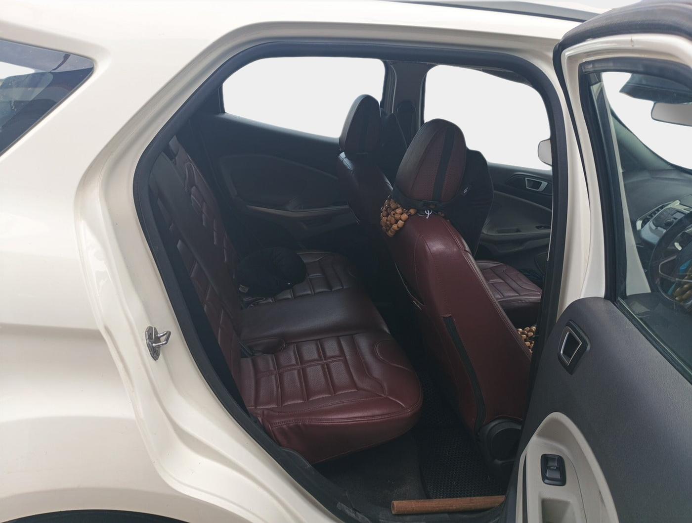 2015 Ford Ecosport TREND+ 1.5L DIESEL, Diesel, Manual, 1,33,571 km, interior