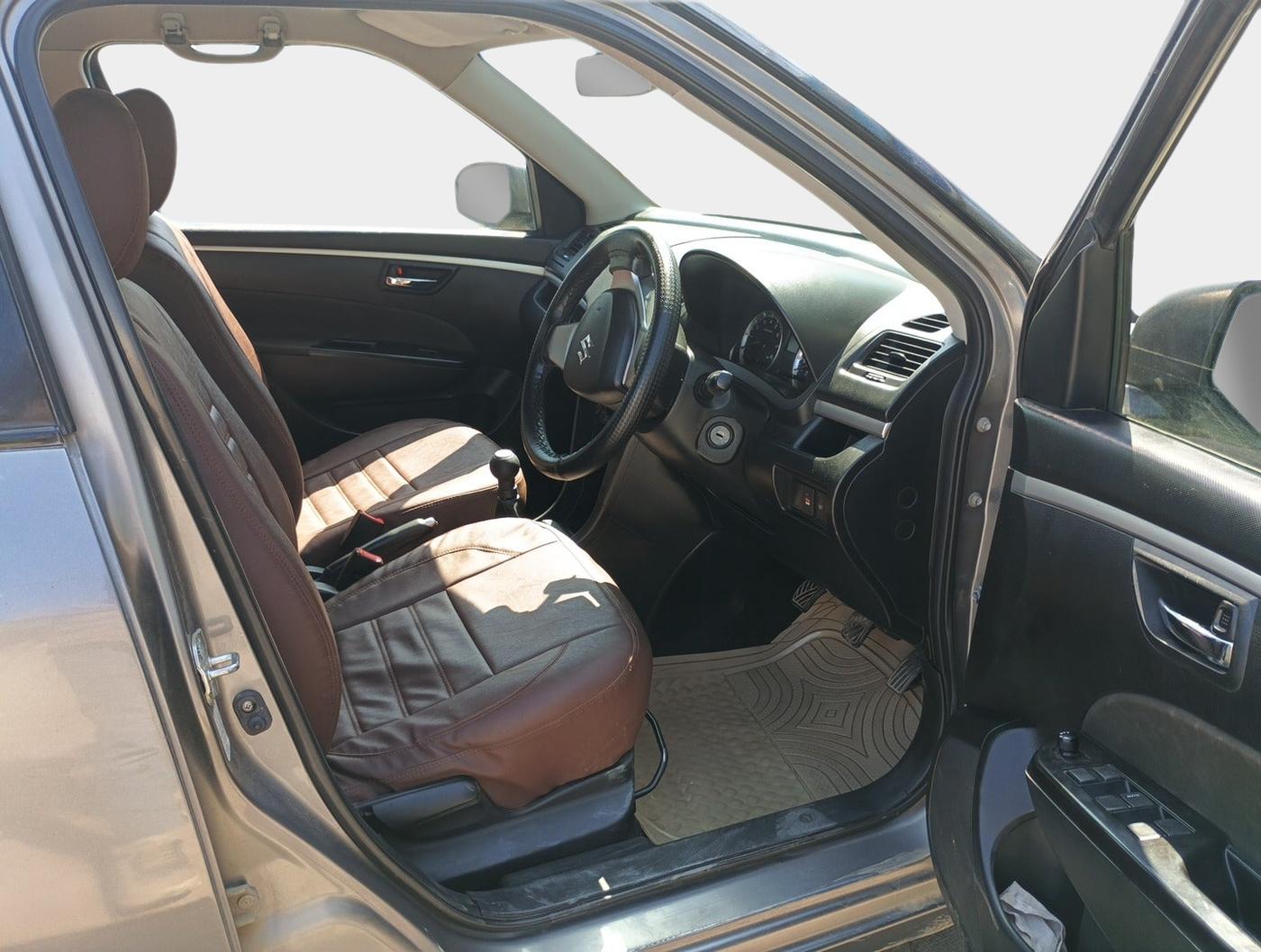 2013 Maruti Swift VXI, Petrol, Manual, 67,011 km, interior