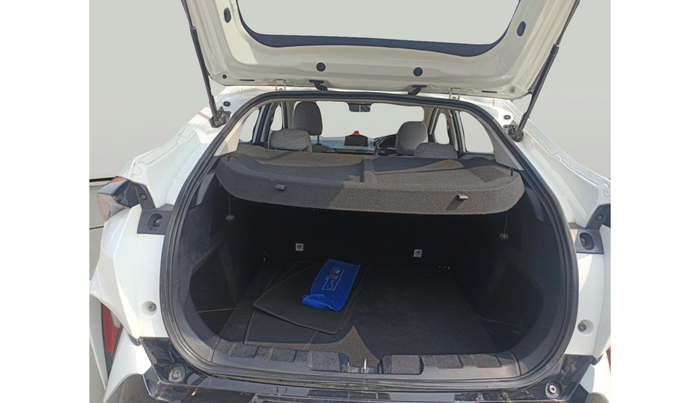 2024 Tata Curvv Pure Plus S 1.5 Diesel 6MT, Diesel, Manual, 20,032 km, exterior