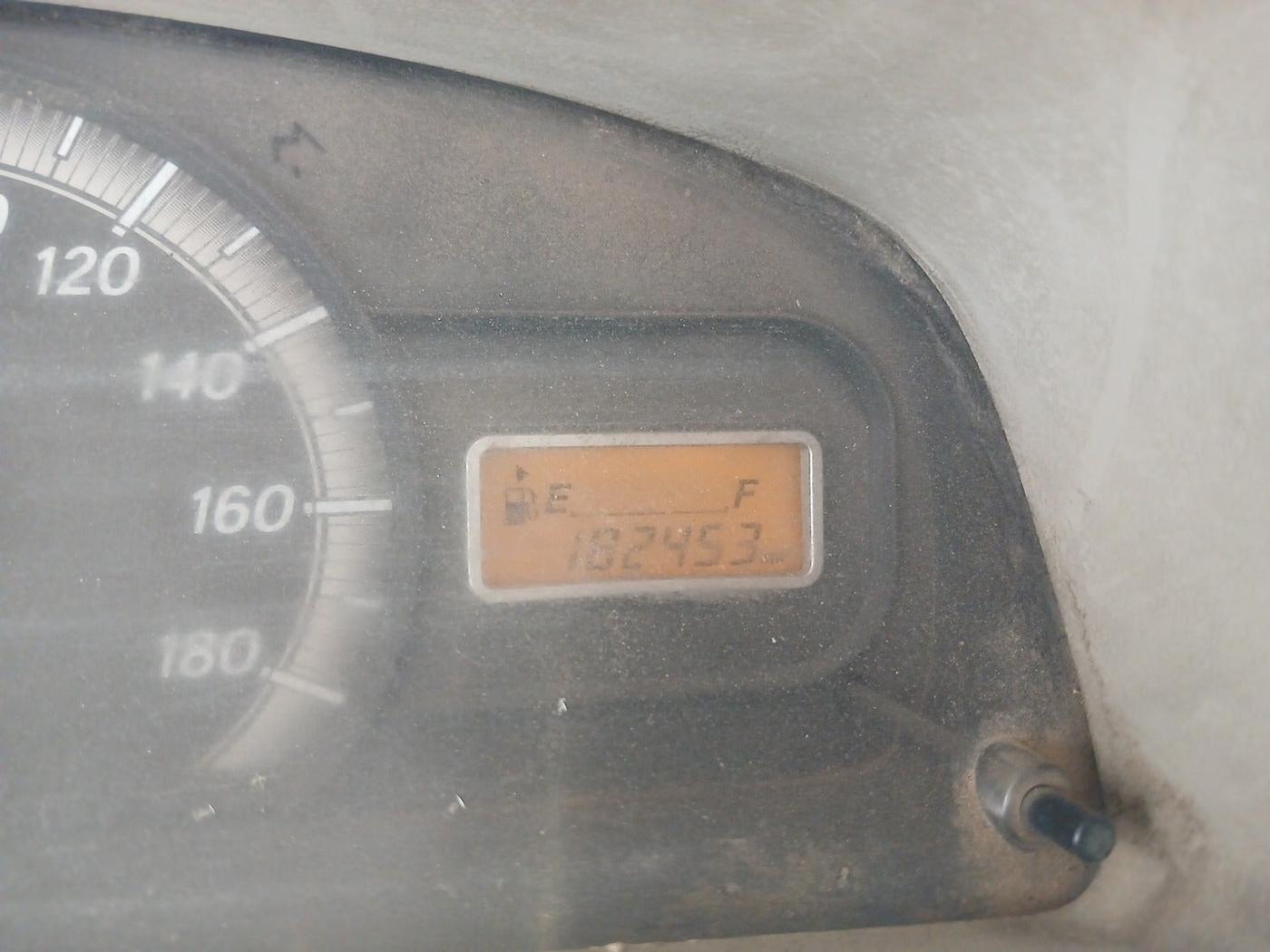 2017 Maruti Eeco 5 STR WITH A/C+HTR, Petrol, Manual, 1,85,453 km, interior