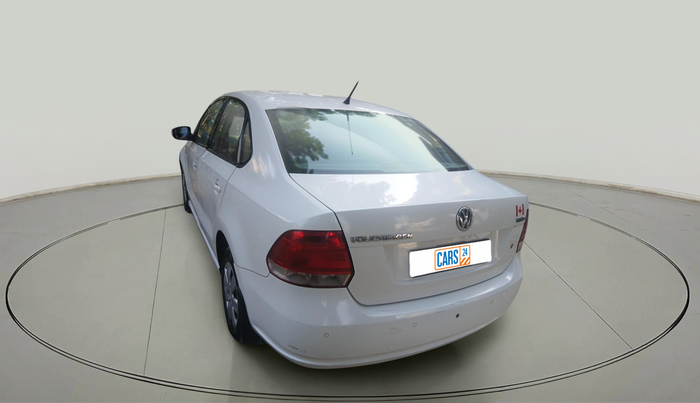 2013 Volkswagen Vento TRENDLINE 1.6, Petrol, Manual, 1,22,125 km, exterior