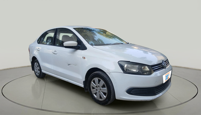 2013 Volkswagen Vento TRENDLINE 1.6, Petrol, Manual, 1,22,125 km, exterior