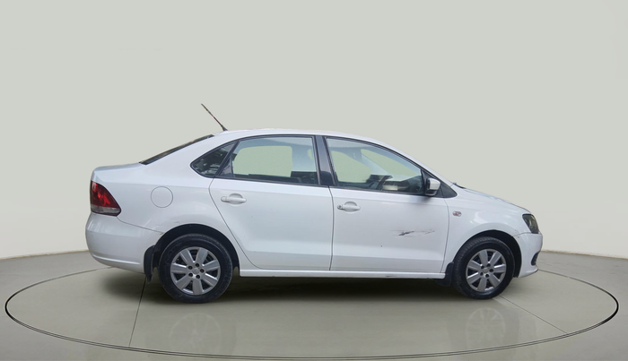 2013 Volkswagen Vento TRENDLINE 1.6, Petrol, Manual, 1,22,125 km, exterior