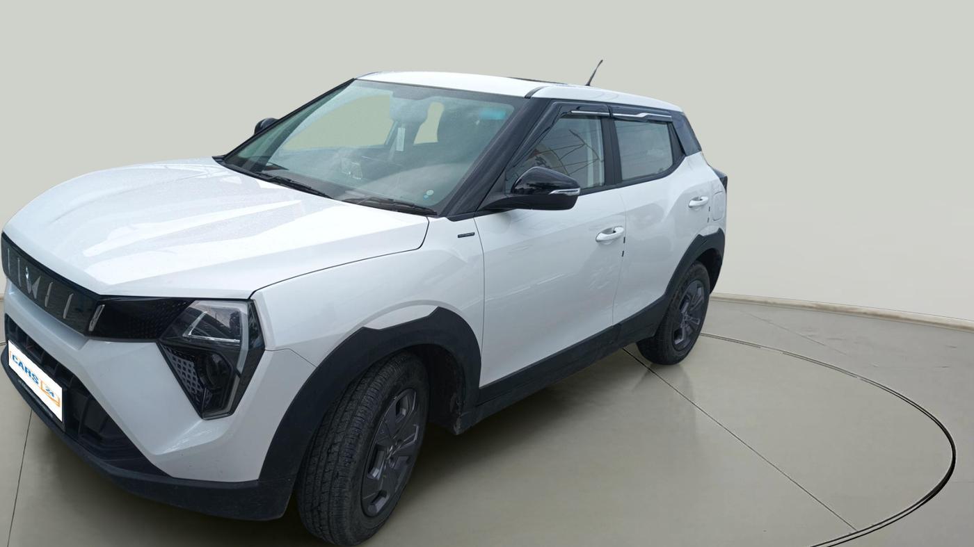 2025 Mahindra XUV 3XO MX3 Pro 1.2 L TCMPFI AT, Petrol, Automatic, 95,113 km, exterior