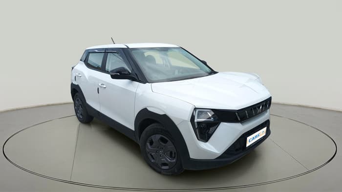 2025 Mahindra XUV 3XO MX3 Pro 1.2 L TCMPFI AT, Petrol, Automatic, 95,113 km, exterior