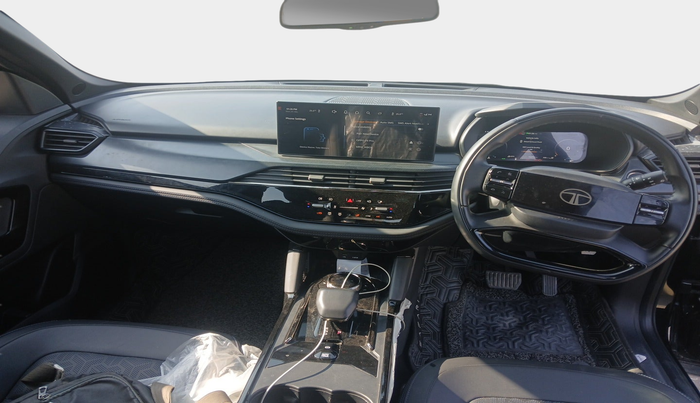 2024 Tata Safari ACCOMPLISHED PLUS DARK EDITION AT, Diesel, Automatic, 16,216 km, interior
