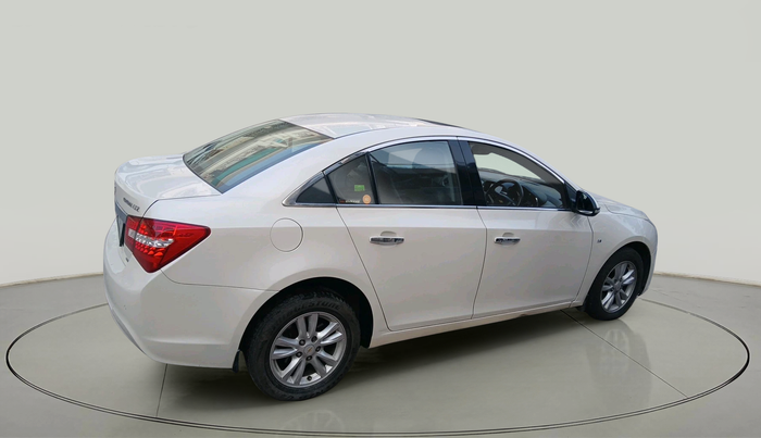 2014 Chevrolet Cruze LTZ, Diesel, Manual, 1,55,134 km, exterior