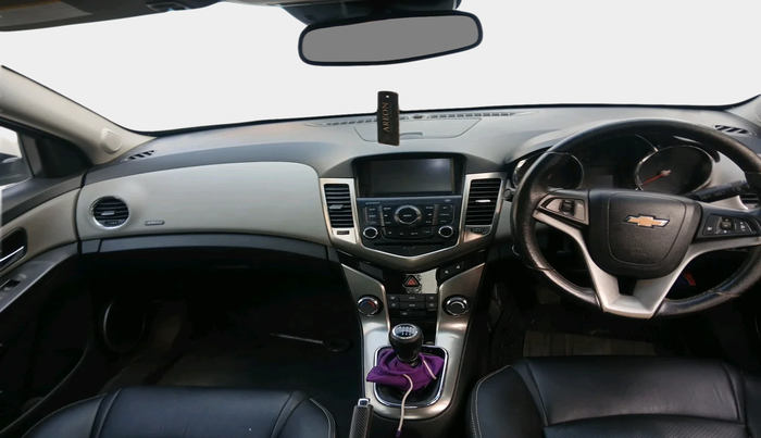 2014 Chevrolet Cruze LTZ, Diesel, Manual, 1,55,134 km, interior