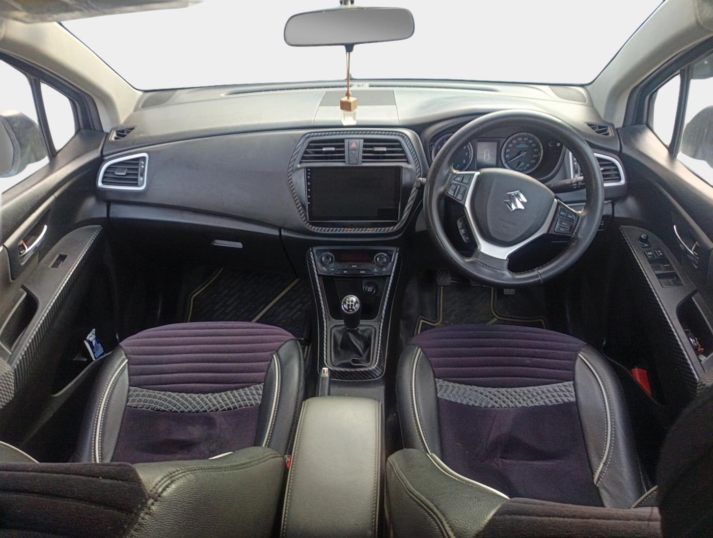 2022 Maruti S Cross ZETA 1.5, Petrol, Manual, 55,560 km, interior
