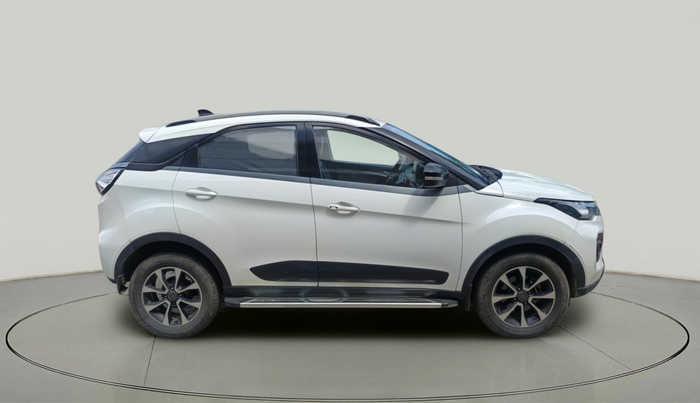 2020 Tata NEXON XZ PLUS DIESEL SUNROOF, Diesel, Manual, 1,83,275 km, exterior