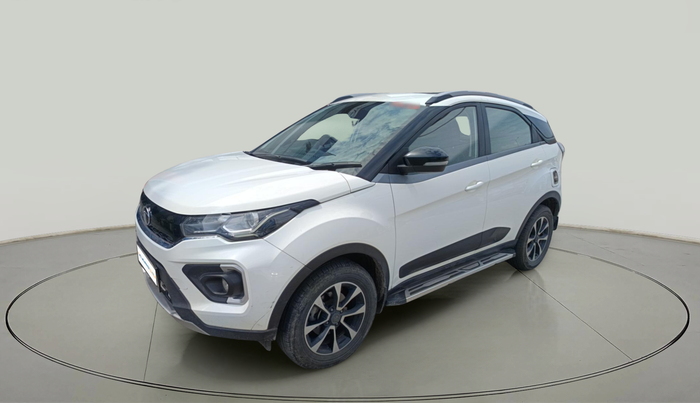2020 Tata NEXON XZ PLUS DIESEL SUNROOF, Diesel, Manual, 1,83,275 km, exterior