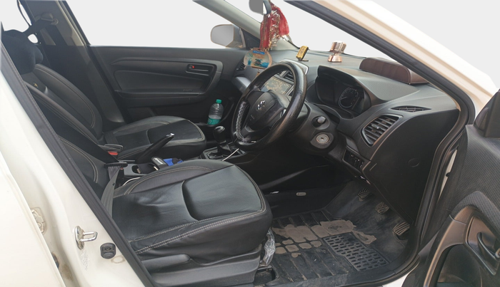 2021 Maruti Vitara Brezza LXI, Petrol, Manual, 88,057 km, interior