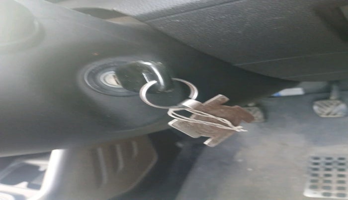 2017 Maruti IGNIS SIGMA 1.2, CNG, Manual, 95,755 km, interior