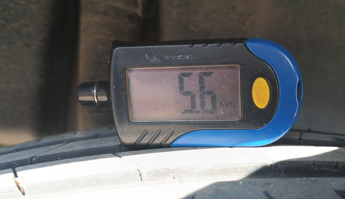 2017 Maruti Ciaz ZDI+ SHVS, Diesel, Manual, 1,06,666 km, tyre