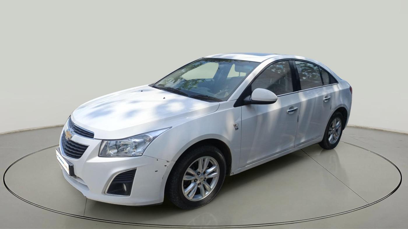 2013 Chevrolet Cruze LTZ, Diesel, Manual, 67,233 km, exterior